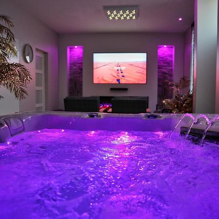 케르크라데 Wellness-Oase B&B 외부 사진