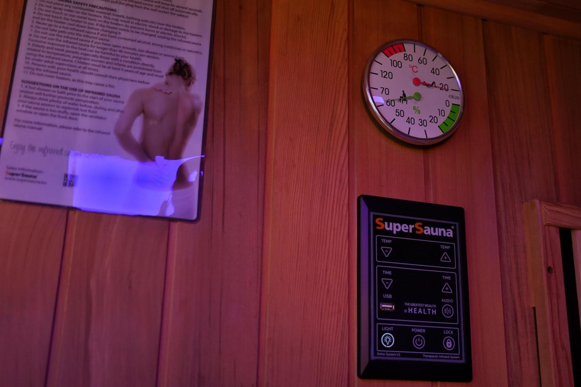 케르크라데 Wellness-Oase B&B 외부 사진